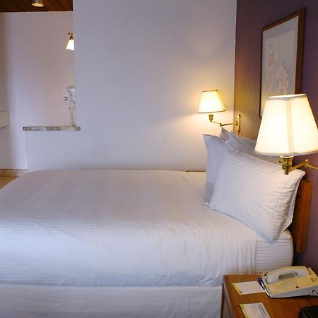 Days Inn Harbor View San Diego Luaran gambar