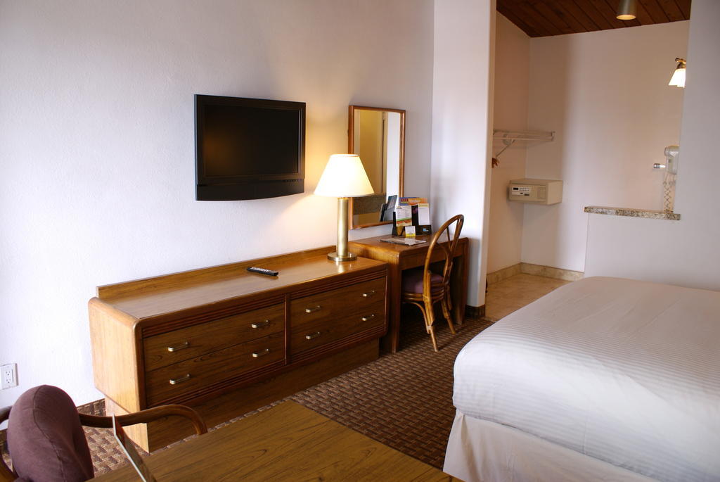Days Inn Harbor View San Diego Luaran gambar
