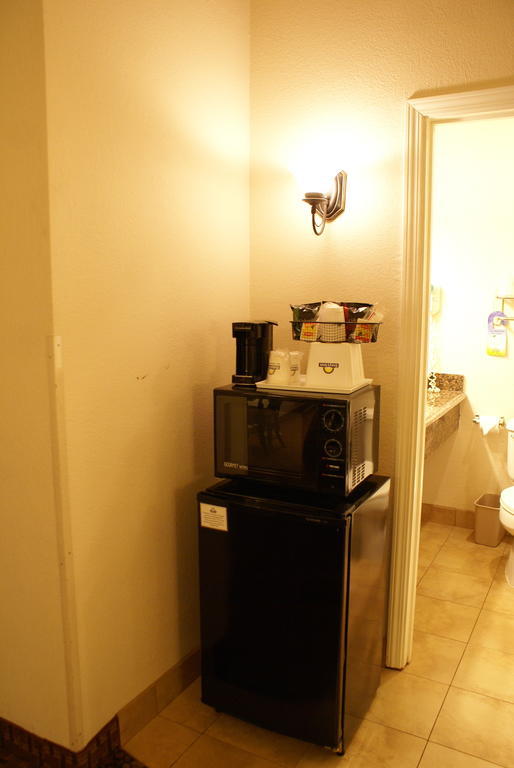 Days Inn Harbor View San Diego Luaran gambar