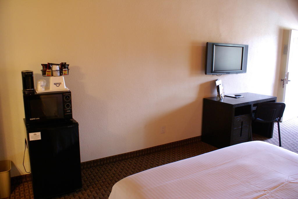Days Inn Harbor View San Diego Luaran gambar