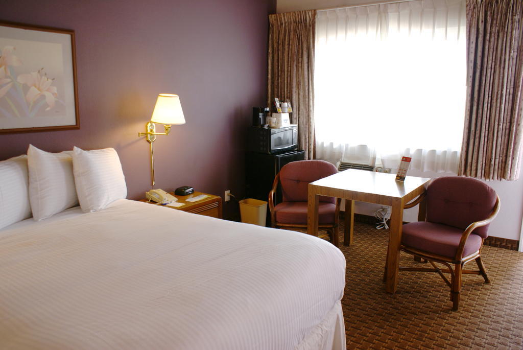 Days Inn Harbor View San Diego Luaran gambar